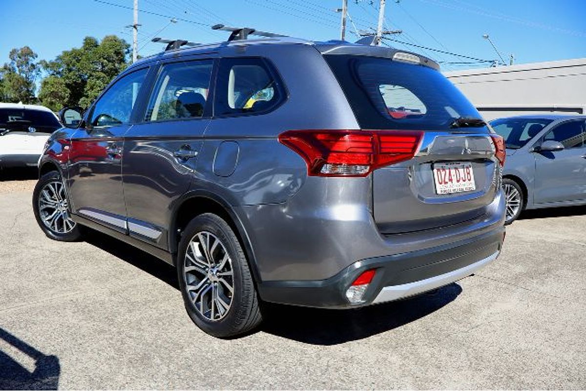 2018 Mitsubishi Outlander ES ZL