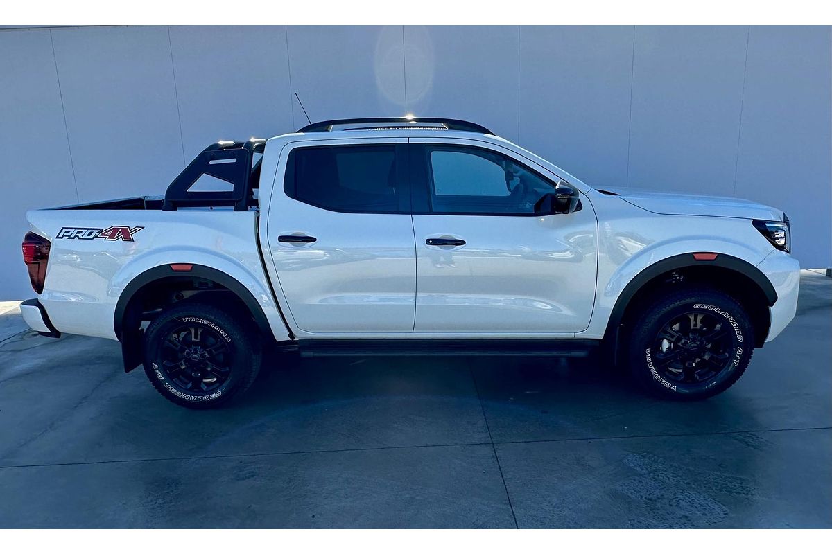 2025 Nissan Navara PRO-4X D23 4X4