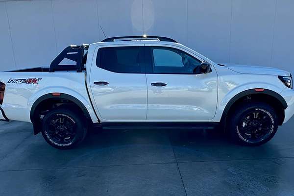 2025 Nissan Navara PRO-4X D23 4X4