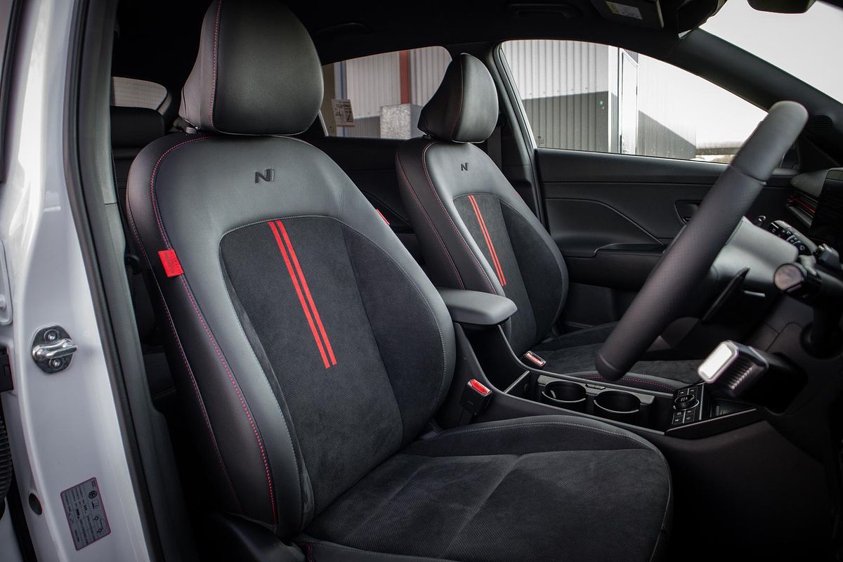 2025 Hyundai Kona Premium N Line SX2.V2