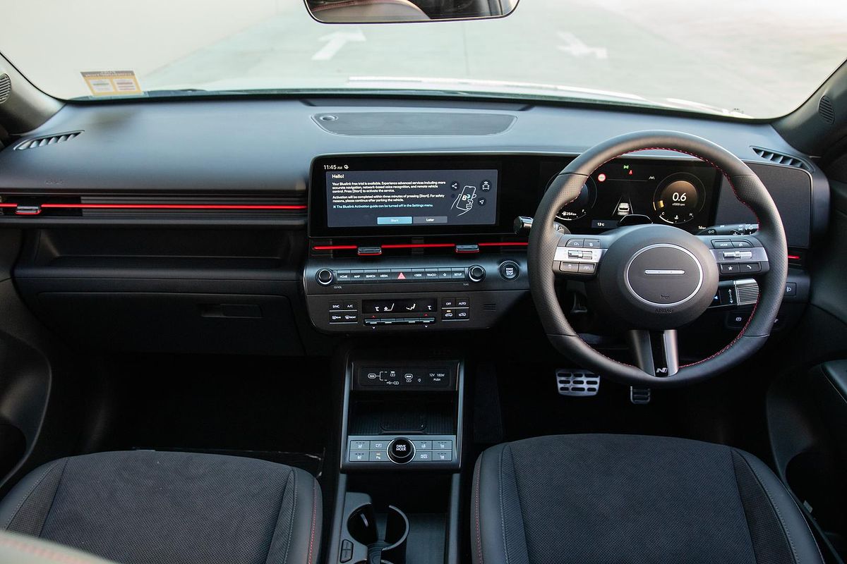 2025 Hyundai Kona Premium N Line SX2.V2