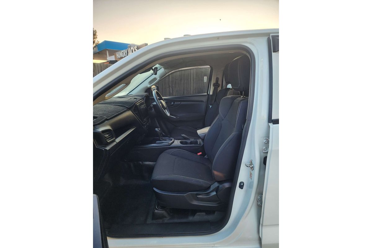 2020 Isuzu D-MAX SX  4X4