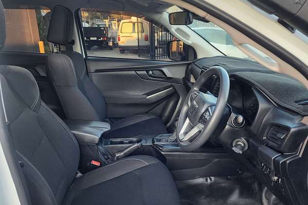 2020 Isuzu D-MAX SX  4X4