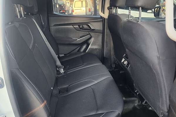 2020 Isuzu D-MAX SX  4X4