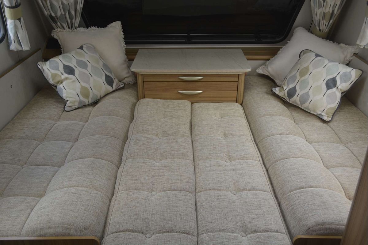 2015 Elddis Xplore 554