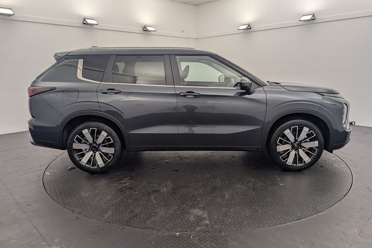 2025 Mitsubishi Outlander Aspire ZM