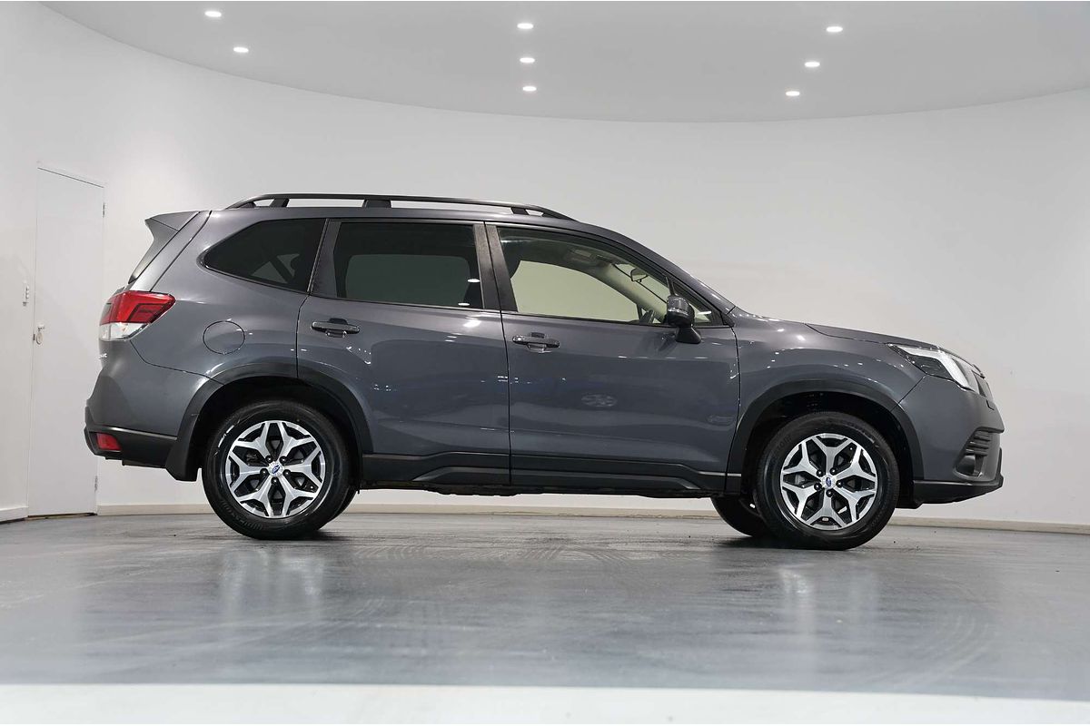 2023 Subaru Forester 2.5i S5