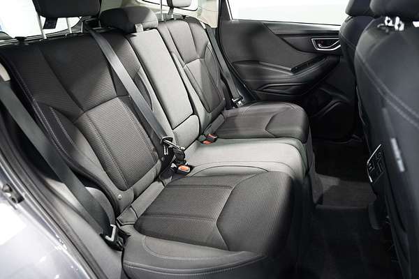 2023 Subaru Forester 2.5i S5