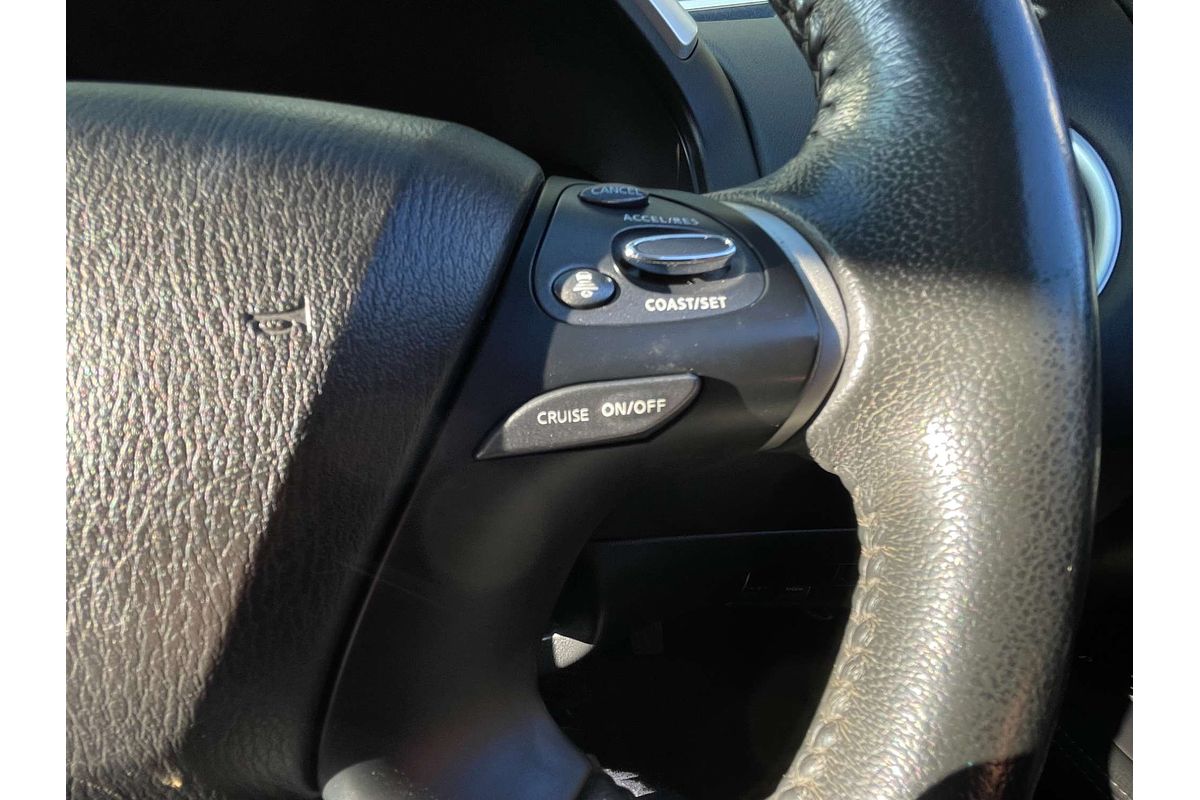 2018 Nissan Pathfinder ST-L R52 Series II