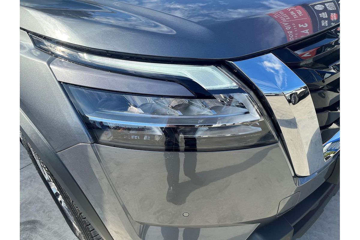 2024 Nissan Pathfinder Ti R53