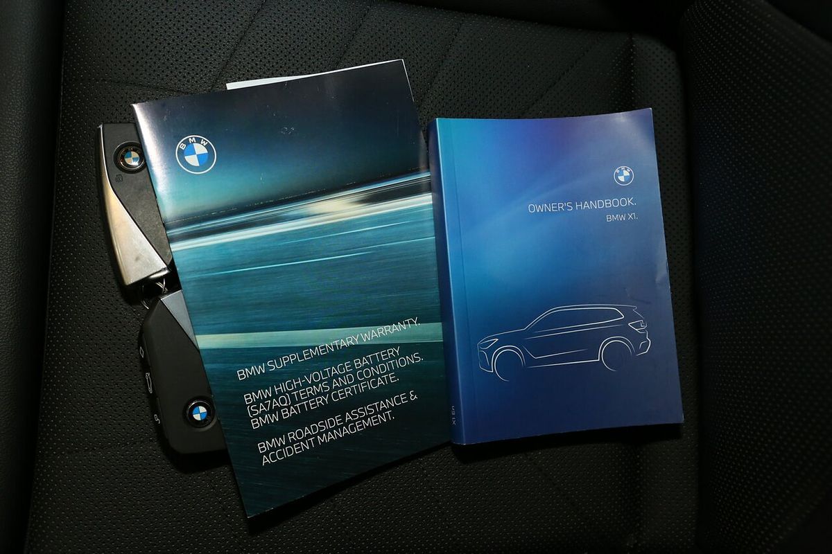 2023 BMW X1 xDrive20i M Sport U11