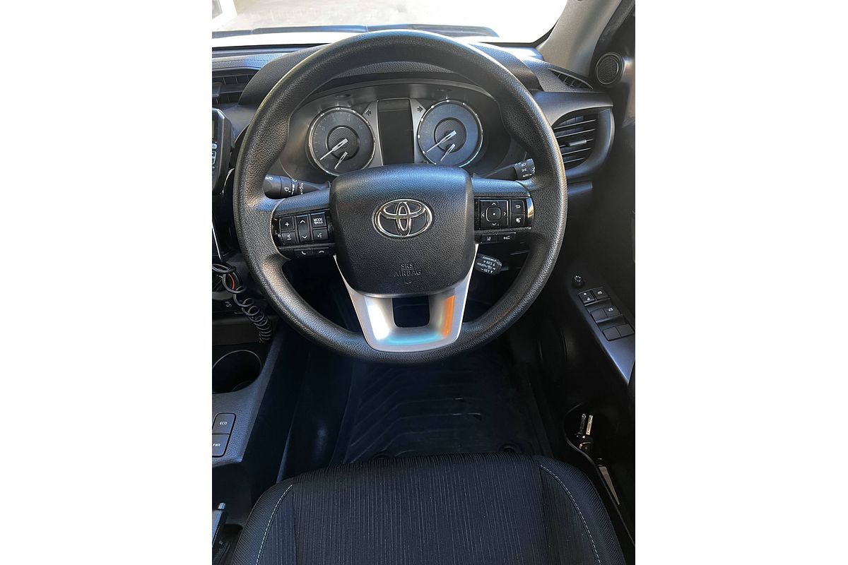 2021 Toyota Hilux SR GUN126R