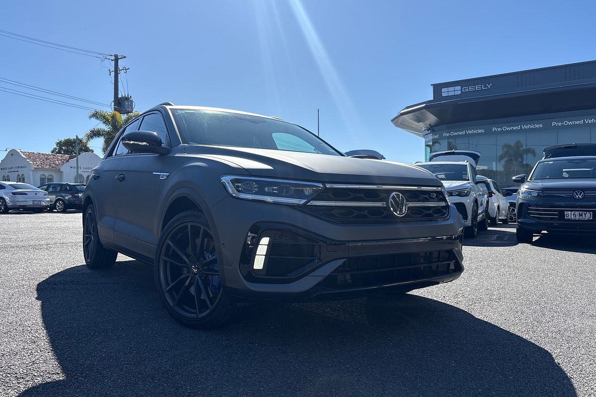 2025 Volkswagen T-Roc R Wolfsburg Edition D11