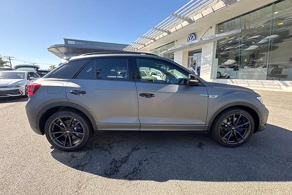2025 Volkswagen T-Roc R Wolfsburg Edition D11