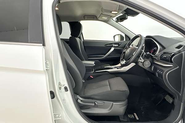 2023 Mitsubishi Eclipse Cross LS YB