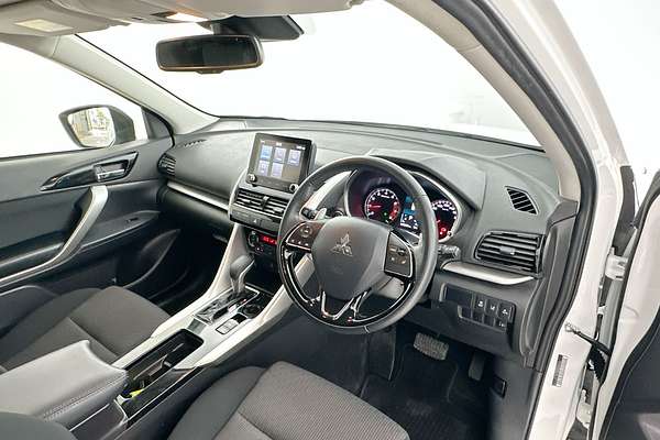 2023 Mitsubishi Eclipse Cross LS YB