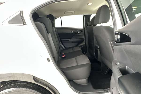2023 Mitsubishi Eclipse Cross LS YB