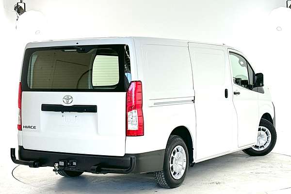 2021 Toyota Hiace GDH300R