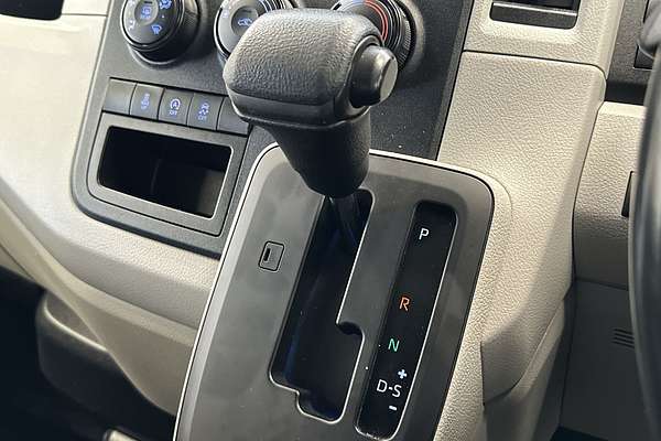 2021 Toyota Hiace GDH300R