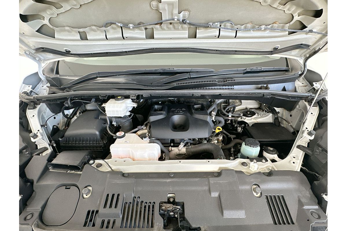 2021 Toyota Hiace GDH300R