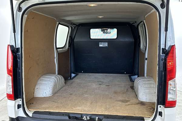 2021 Toyota Hiace GDH300R