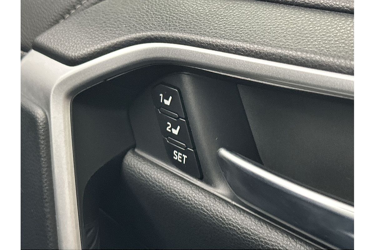 2022 Toyota RAV4 Cruiser AXAH54R