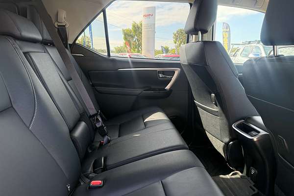 2020 Toyota Fortuner Crusade GUN156R