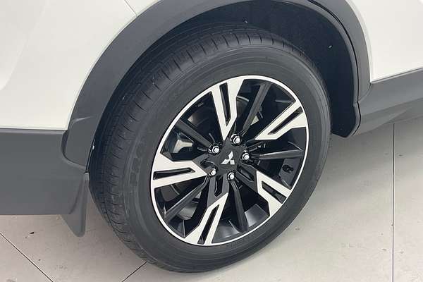 2024 Mitsubishi Eclipse Cross LS YB