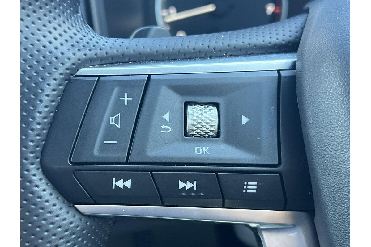 2024 Mitsubishi Outlander LS ZM