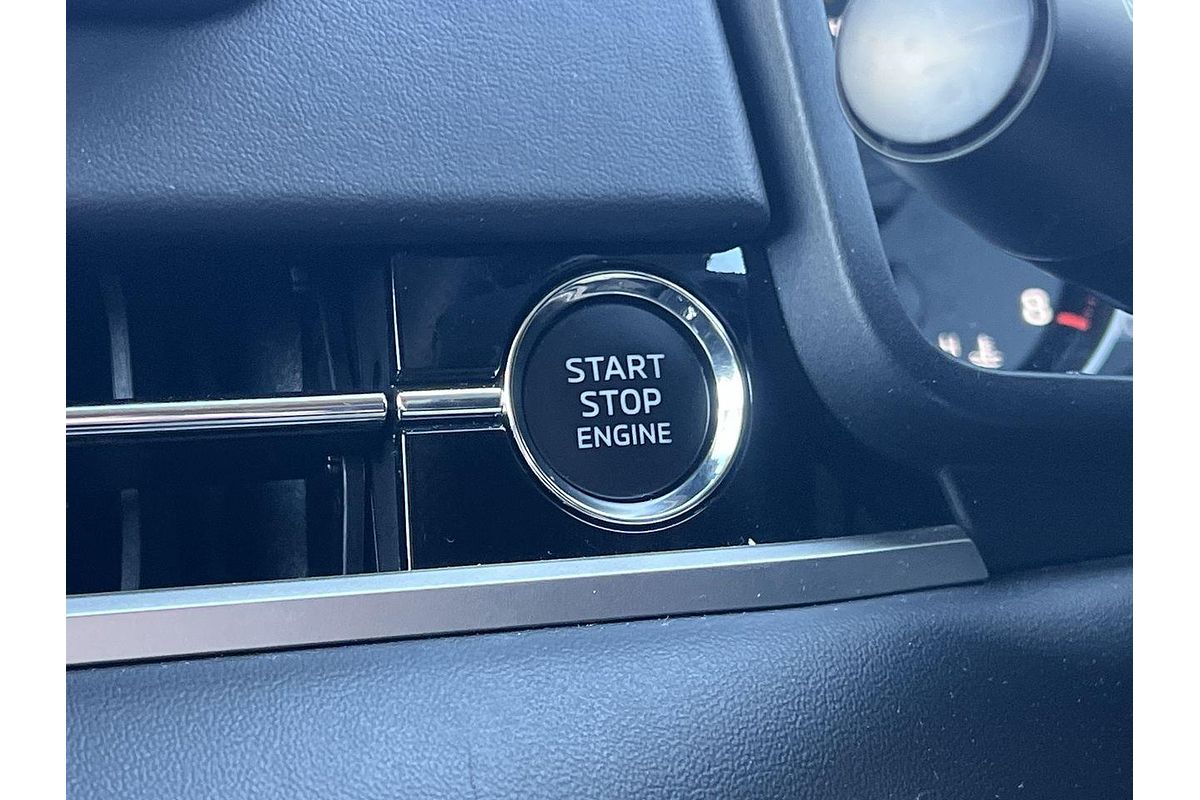 2024 Mitsubishi Outlander LS ZM