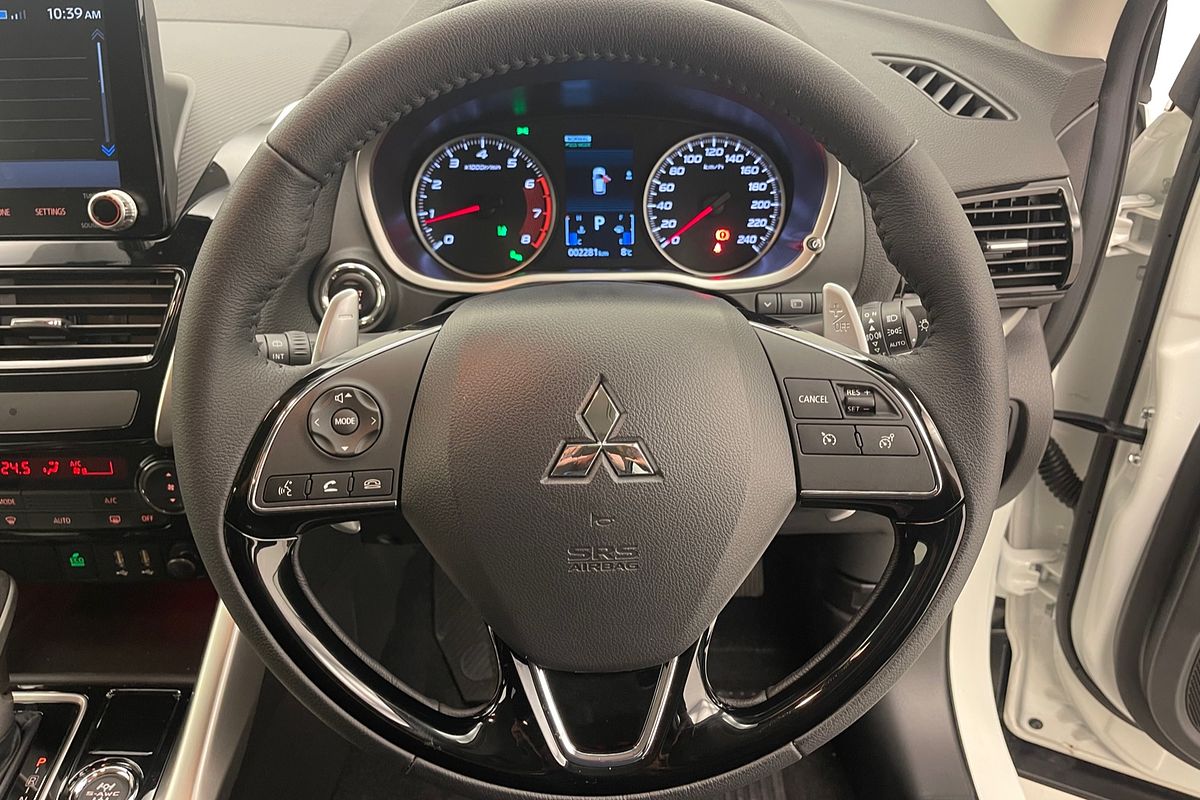2024 Mitsubishi Eclipse Cross LS YB