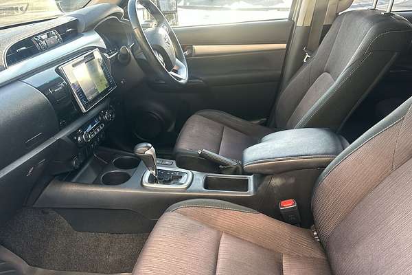 2017 Toyota Hilux SR5 GUN126R 4X4