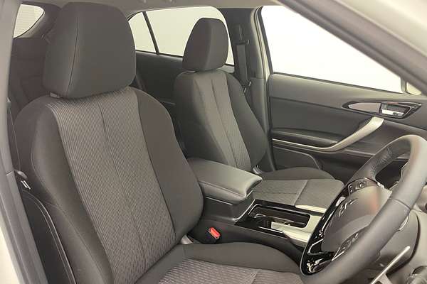 2024 Mitsubishi Eclipse Cross LS YB