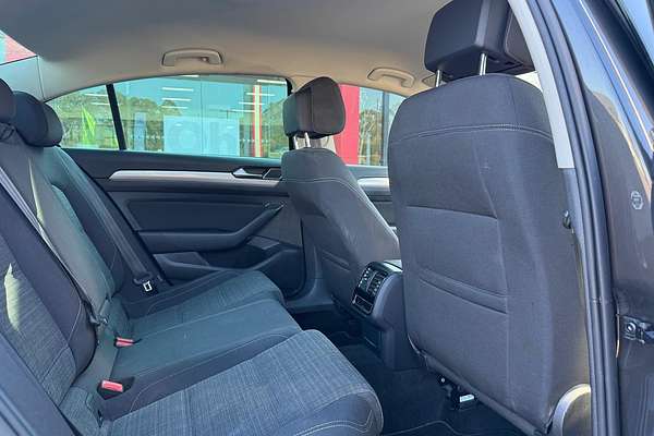 2021 Volkswagen Passat 140TSI Business B8