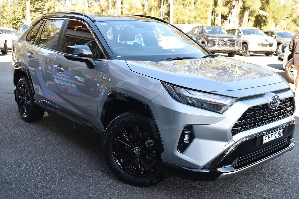 2024 Toyota RAV4 XSE AXAH52R