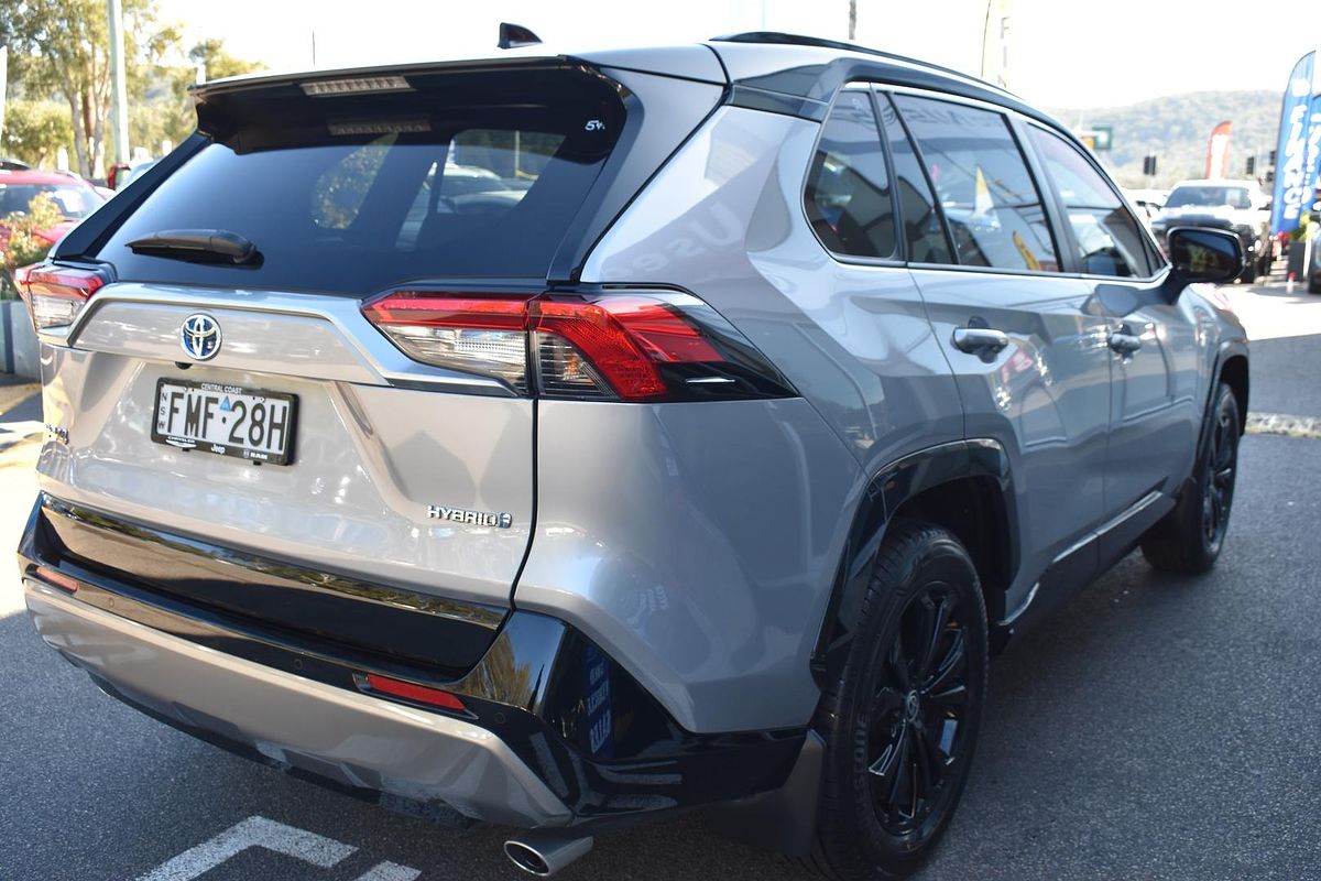 2024 Toyota RAV4 XSE AXAH52R