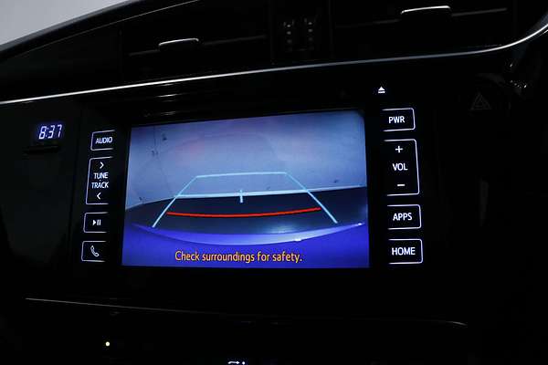 2016 Toyota Corolla Hybrid ZWE186R