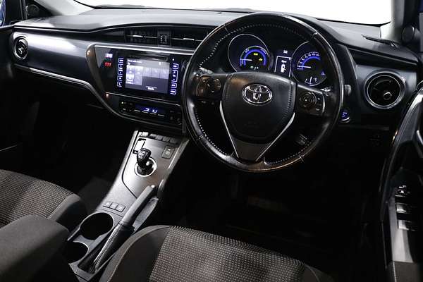 2016 Toyota Corolla Hybrid ZWE186R