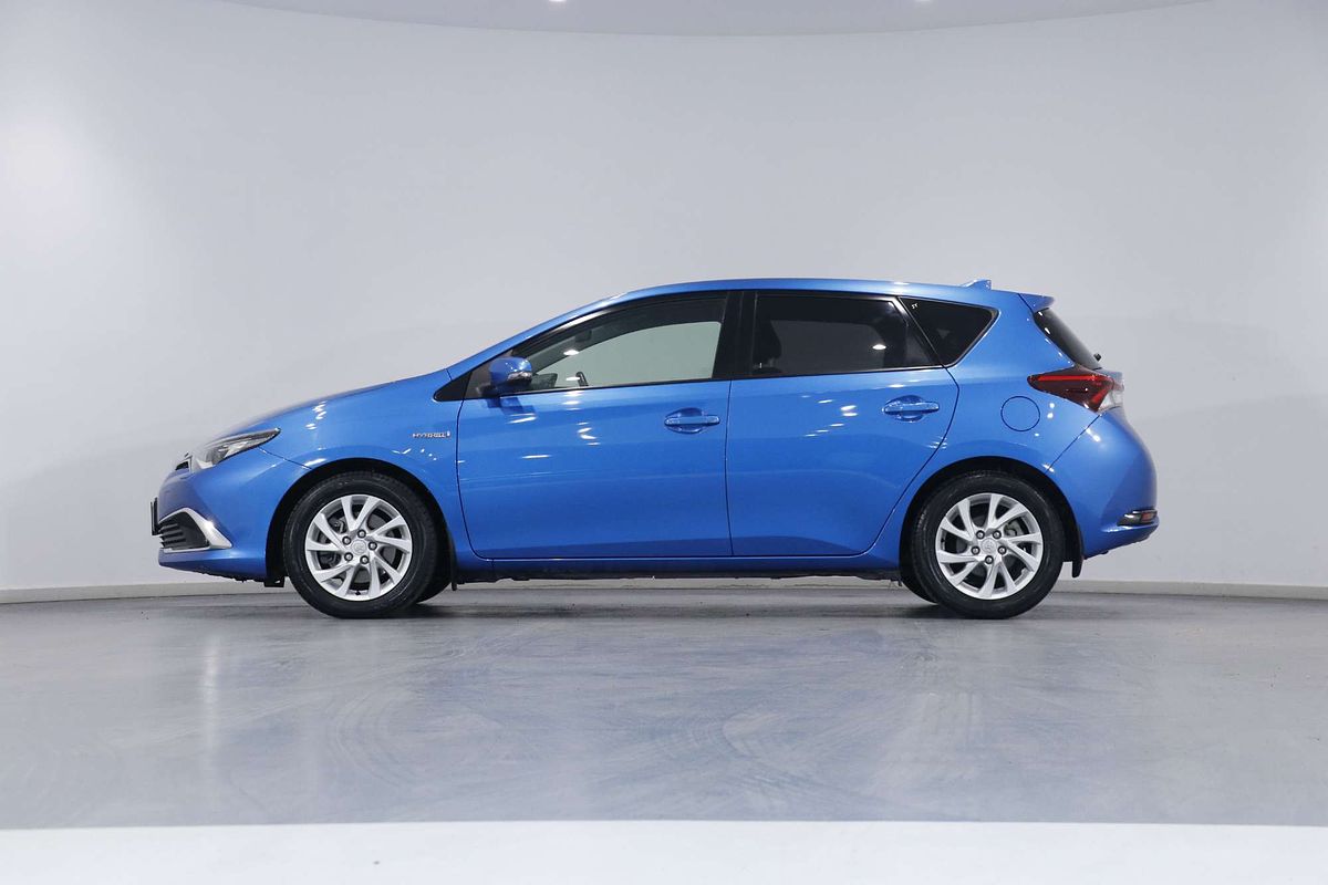 2016 Toyota Corolla Hybrid ZWE186R
