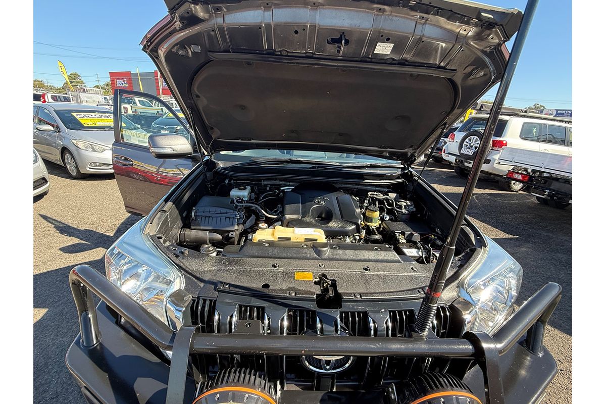 2017 Toyota LANDCRUISER PRADO GXL GDJ150R