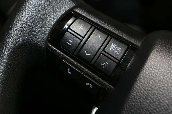 2024 Toyota Hilux SR GUN126R 4X4