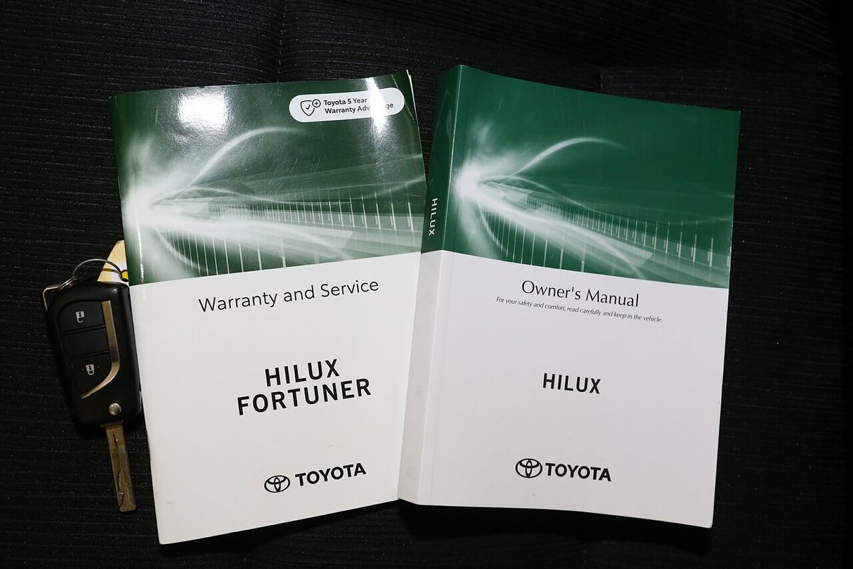 2024 Toyota Hilux SR GUN126R 4X4