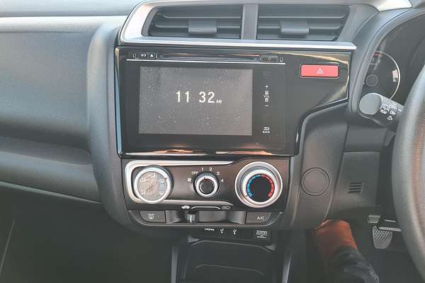 2015 Honda Jazz VTi GF