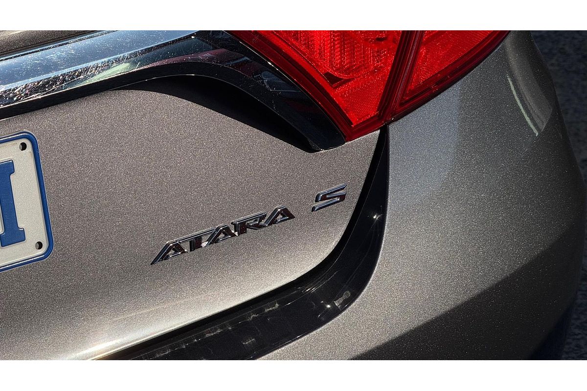 2015 Toyota Camry Atara S ASV50R
