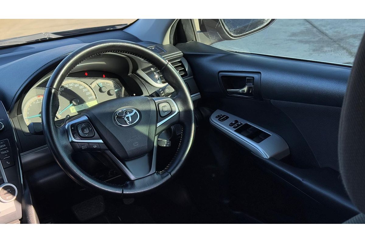 2015 Toyota Camry Atara S ASV50R