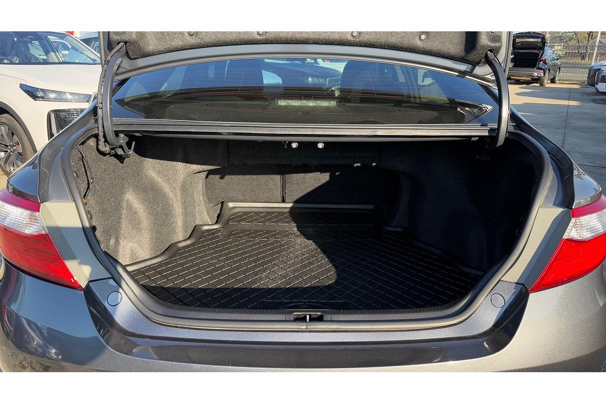 2015 Toyota Camry Atara S ASV50R