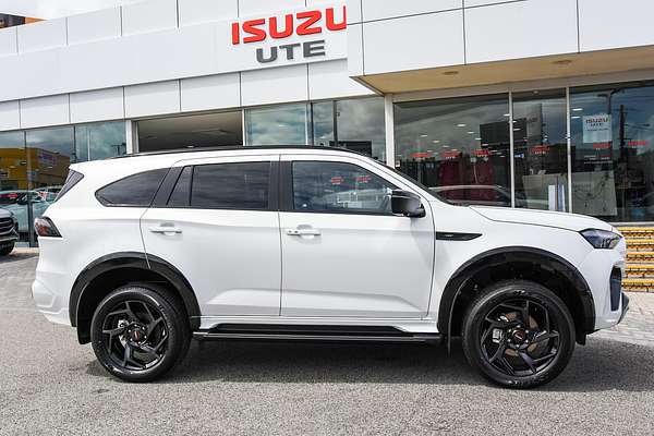 2025 Isuzu MU-X