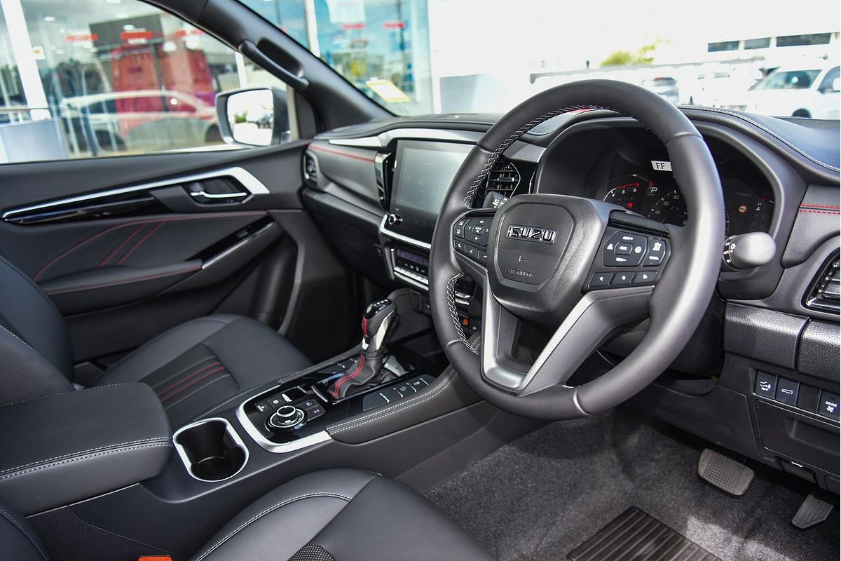 2025 Isuzu MU-X