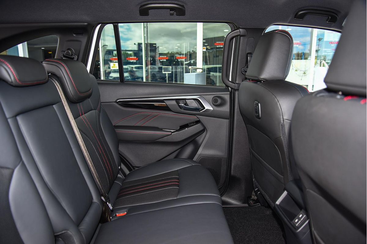2025 Isuzu MU-X