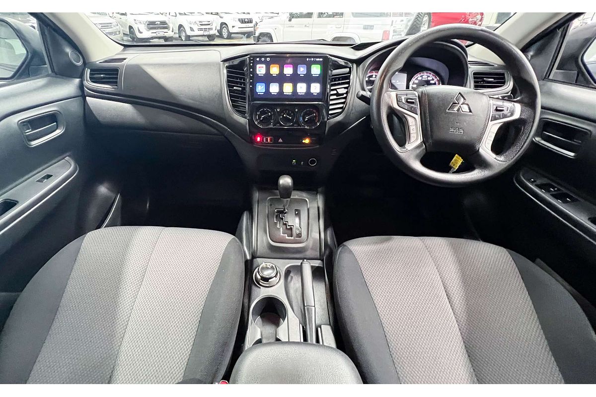 2022 Mitsubishi Triton GLX MR 4X4